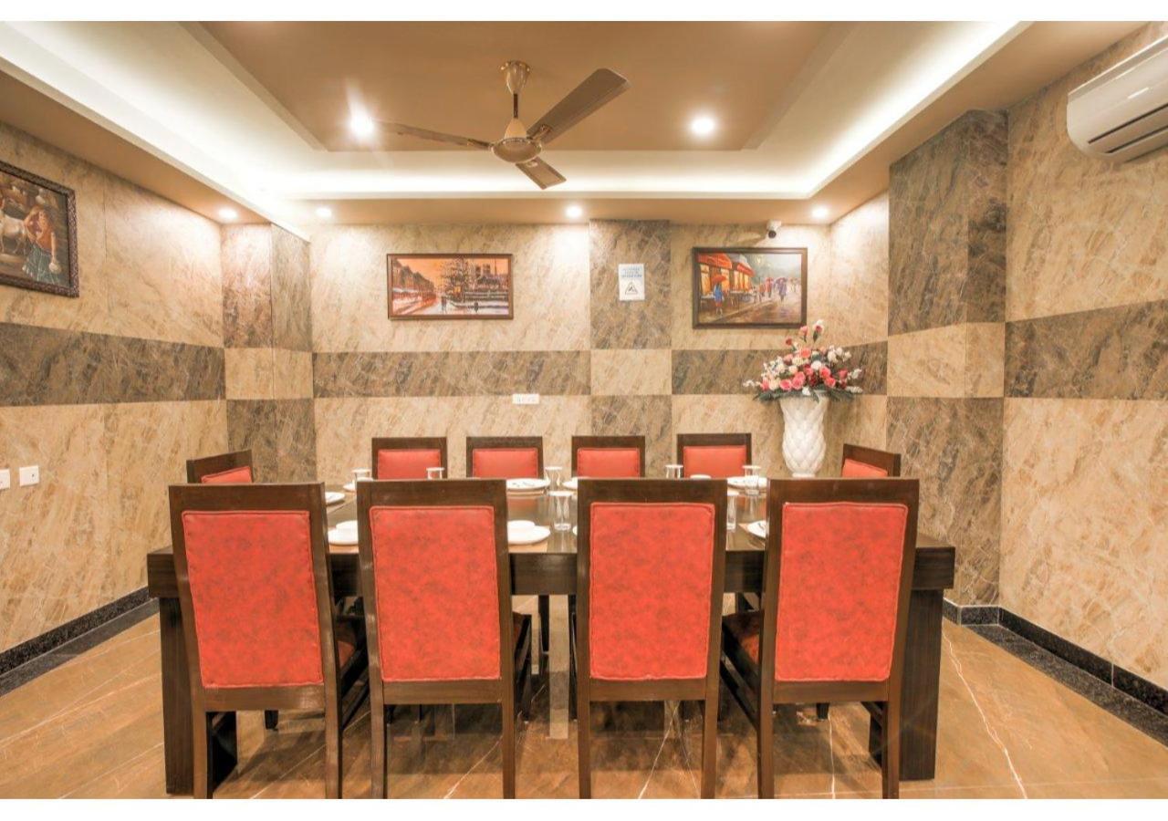Kusum House Bed & Breakfast Greater Noida Eksteriør bilde
