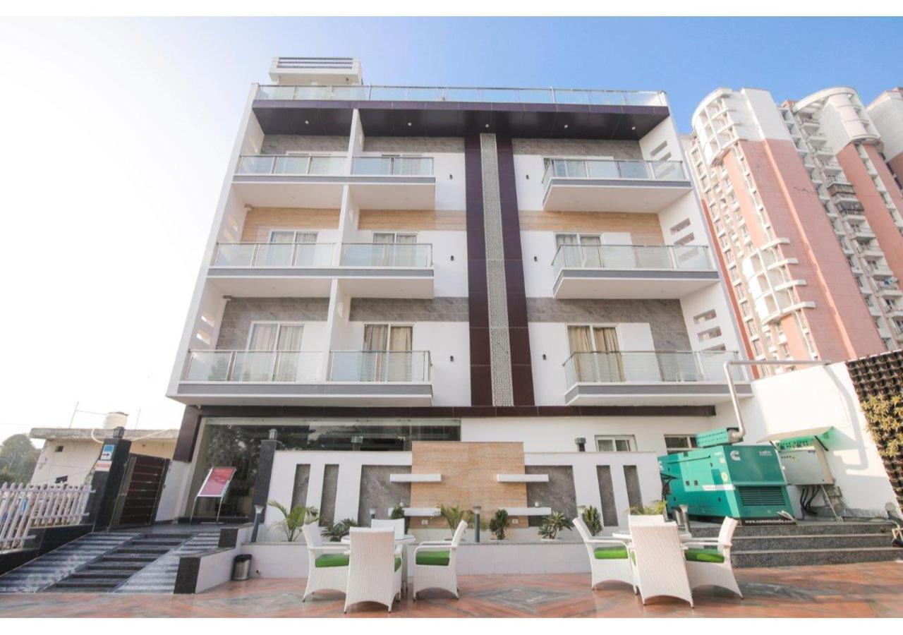 Kusum House Bed & Breakfast Greater Noida Eksteriør bilde