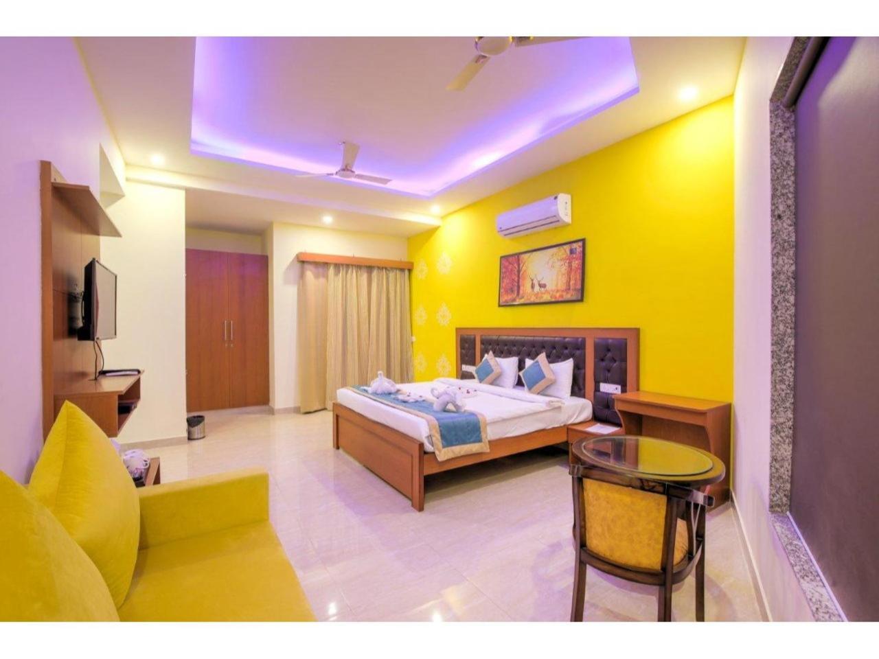 Kusum House Bed & Breakfast Greater Noida Eksteriør bilde