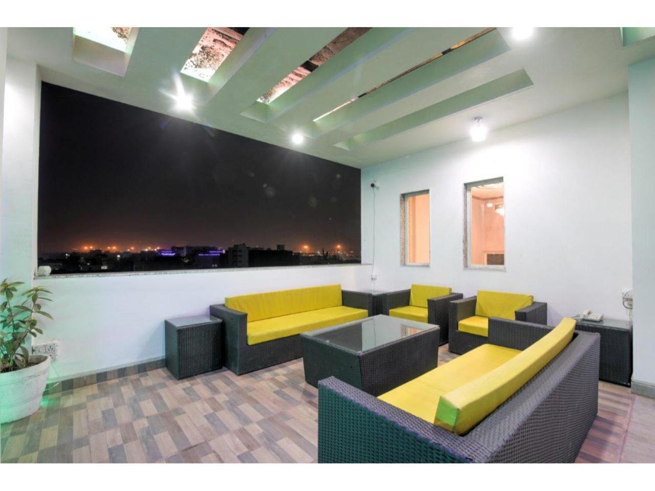 Kusum House Bed & Breakfast Greater Noida Eksteriør bilde