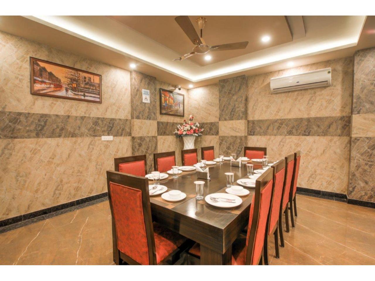 Kusum House Bed & Breakfast Greater Noida Eksteriør bilde